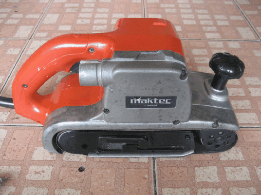 ขายรถถัง(เครื่องขัดกระดาษทราย)หน้า4 Maktec MT940 แท้100\%.