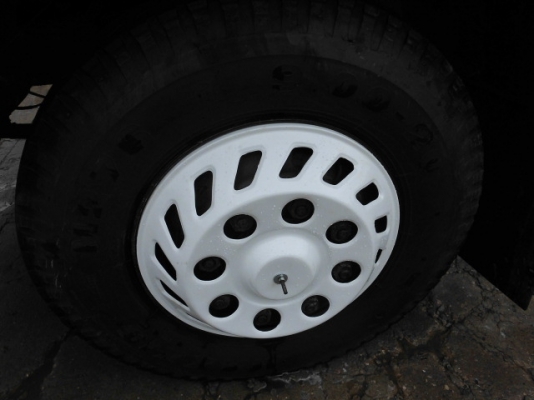 จำหน่ายฝาคลอบ ล้อซิ่ง มี ขนาดขอบ 16 และ ขอบ 20 ของใหม่ครับ   ติดตั่งง่ายครับ