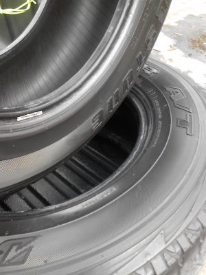 A/T 235/70R15 BRIDGESTONE DUELER A/T  ชุด 4 เส้น  โทร.081-427-3941