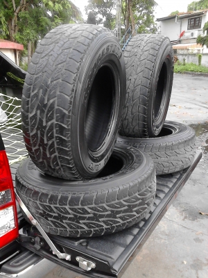 A/T 235/70R15 BRIDGESTONE DUELER A/T  ชุด 4 เส้น  โทร.081-427-3941