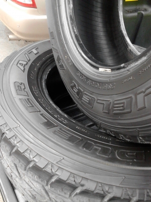 A/T 235/70R15 BRIDGESTONE DUELER A/T  ชุด 4 เส้น  โทร.081-427-3941