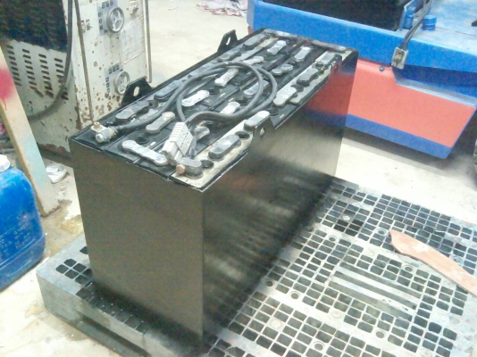 ขายแบตเตอรี่รถยกไฟฟ้ายืนขับ 48V300Ah