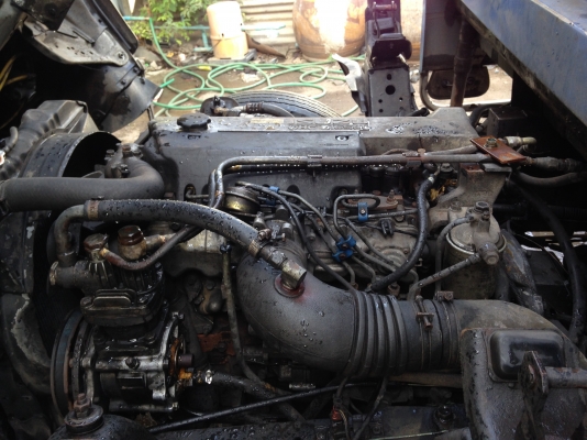 ขายNQR ช่วงล่างF หน้า-หลัง พ.เพาเวอร์ เบรคจิฟฟี่ถังเลส แอร์เย็น ยางเรเดียนใหม่6เส้น