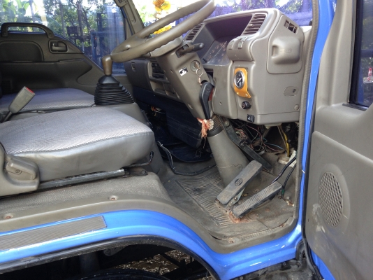 ขายNQR ช่วงล่างF หน้า-หลัง พ.เพาเวอร์ เบรคจิฟฟี่ถังเลส แอร์เย็น ยางเรเดียนใหม่6เส้น