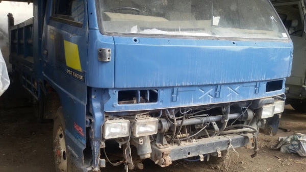 -แพ๊คคู.777-NPR--ISUZU-NPR.ปะกอบดั้ม.เครื่อง4BD1.ครัชซีสวย-KM.777ดั้ม.เครื่องWO4D-ครนัชซีสวยสภาพพร้อมใช้--ราคา720.000.บ