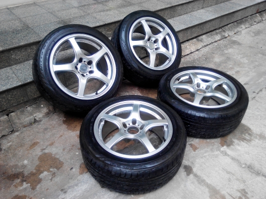 ขายล้อแม๊กพร้อมยาง 17"  225/50/17 ใส่รถเก๋ง รถกระบะ รถซิ่ง