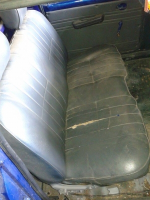 ขายหัวเเละกระบะมาสด้า 1000 สีน้ำเงินเกร็ดทำเเล้วตัดใจขายครับ