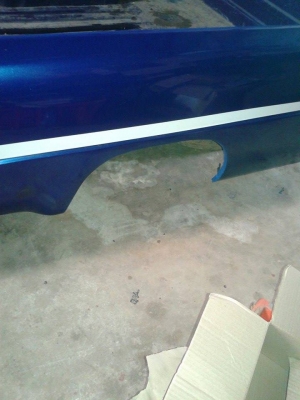 ขายหัวเเละกระบะมาสด้า 1000 สีน้ำเงินเกร็ดทำเเล้วตัดใจขายครับ