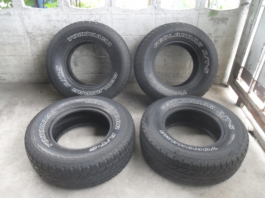 ยาง YOKOHAMA 265/70R16 ปี08 สวยๆ 4 เส้น ราคา 3500 บาท
