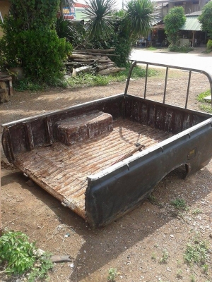 ขายลูกกระบะดัทสันช้างเหยียบ 4 ขอไฟนอนครับ