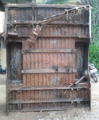 ขายลูกกระบะดัทสันช้างเหยียบ 4 ขอไฟนอนครับ