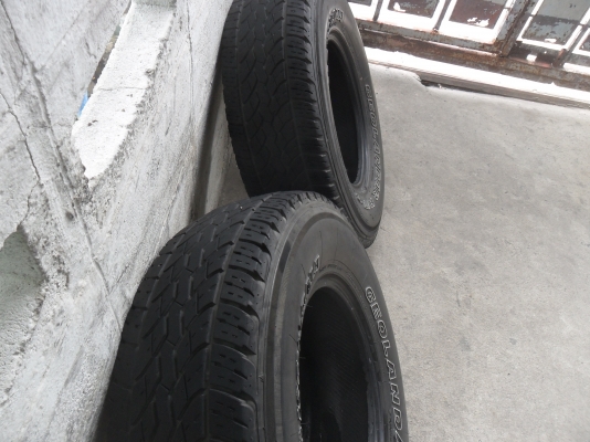 ยาง YOKOHAMA 30x9.50R15 ปี09 สวยๆ 1 คู่ ราคา 2500 บาท