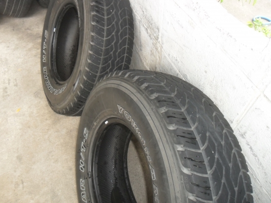 ยาง YOKOHAMA 30x9.50R15 ปี09 สวยๆ 1 คู่ ราคา 2500 บาท