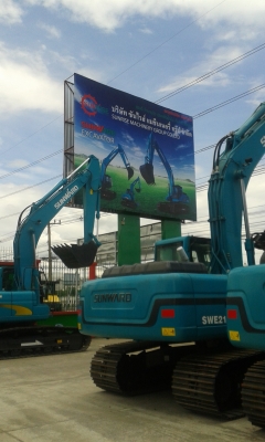รถขุด SUNWARD SWE210 ขนาด 21 ตัน มาตรฐานยุโรป (Certificate of European)  สนใจติดต่อ  วิภาดา  ทองอ้ม  081-3194528