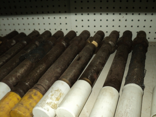 แซ้งค์ รถเจาะหิน เก่าเก็บ ของ Tamlok