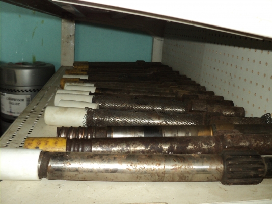 แซ้งค์ รถเจาะหิน เก่าเก็บ ของ Tamlok