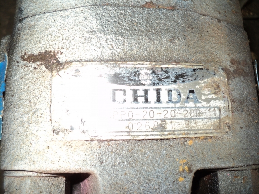 ปั๊ม uchida 3 ตอน เสื้อเหล็ก 13 ฟัน