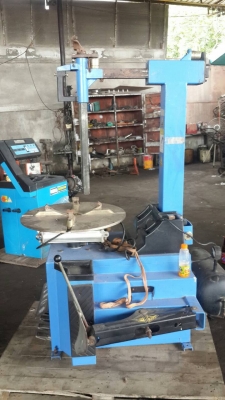 เครื่องถ่วงยาง