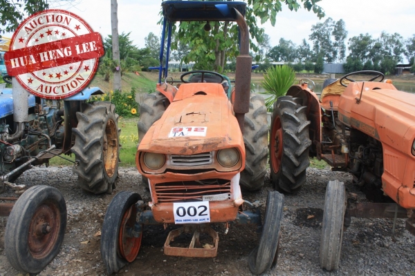 AUC 5 Code 002  แทรกเตอร์  เก่านอก KUBOTA L2600  ราคา เริ่มต้นการประมูล 15,000 บาท
