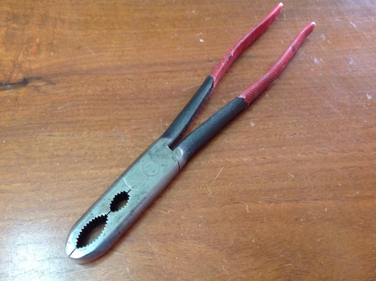 ขายคีม VINTAGE UTICA 1300-10 GAS &amp; BURNER PIP LINE 10.5"