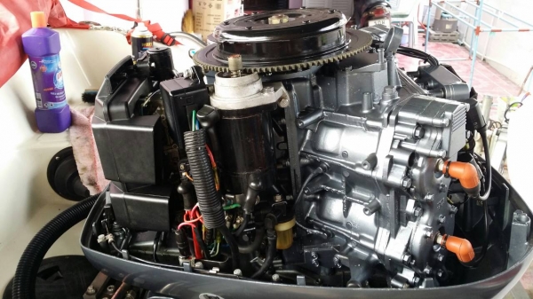 น้องสาวฝากลงขายหรือแลก เรือ15.5 ฟุต ประกอบใหม่ที่พรเทพมารีน สภาพดีมั๊กๆ