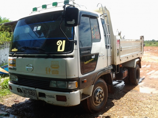 HINO    FD3HEA  เครื่อง  HO7D เครื่อง 195 แรง  6ล้อดัมยาง825  สนใจโทร  0903567612