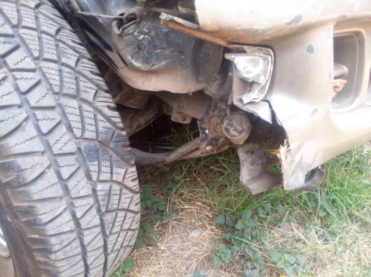 อีซูซุเเอ๊ดเเวนเจอร์ เครื่อง3000 เกียร์ออโต้ ปี2002 เล่มโอนลอยๆ หรือเเยกขายอะไหลทุกชิ้น