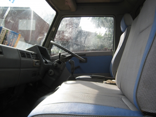 ขายHINO FC 120แรง สภาพสวยๆ ราคา 400,000