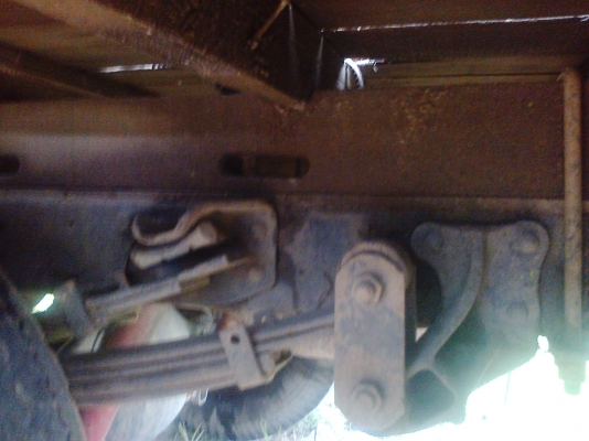 หกล้อ อีซูซุ NKR110 ห้างแท้เกียร์สั้น ยกหัวได้ เล่มทะเบียนพร้อมโอน ราคาต่อรองได้ ครับ