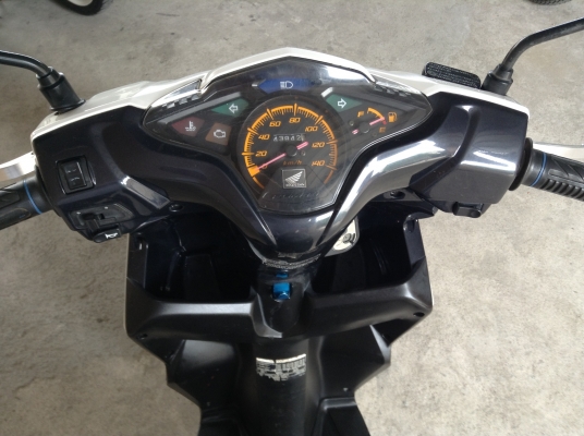 ขาย!!! ฮอนด้าคลิ๊กไอ ปี52 รถเครื่องดีคับ ทะเบียนครบ ภาษี57