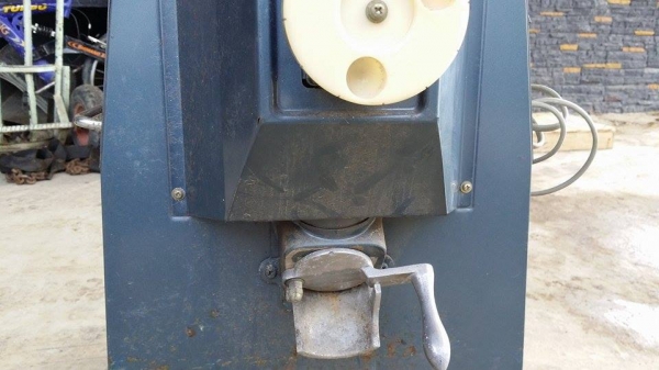 เครื่องสีข้าวขาวเก่าญี่ปุ่น YANMAR สภาพดีพร้อมใช้งาน เครื่องสีข้าวขาวเก่าญี่ปุ่น YANMAR สภาพดีพร้อมใช้งาน