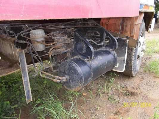 ขาย10ล้อมิตซูหลงหางปลาขึ้น 200และรถเกี่ยวได้หางไอโดรลิค