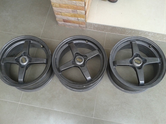 ล้อแม็ค Lenso15 นิ้ว ลายบวก กว้าง 7 นิ้ว ET40 3 วง