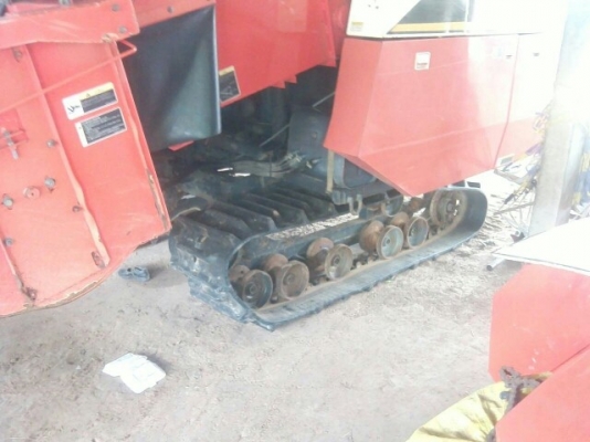 ขายรถเกี่ยวข้าว KUBOTA DC60 สวยมากใช้งานน้อย 1,342ชม. เครื่องดี ช่วงล่างแน่น ตู้นวดยังดีสภาพเดิม สนใจโทร 090-8588220คุณนะ