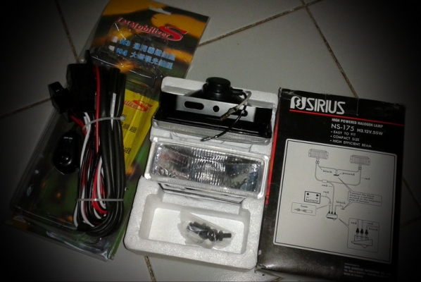 ชุดไฟ sport light ไฟตัดหมอก สำหรับรถทั่วไป H3/12V./55W