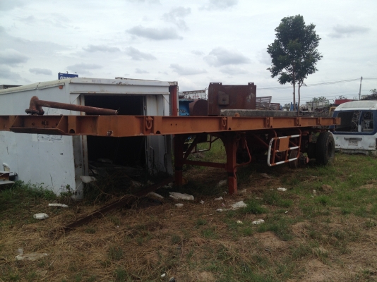 ขายหางสั้น พื้นเรียบ ยาว 8.50 เมตร 2 เพลาครับพร้อมทะเบียน