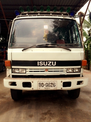 ขายเทลเลอร์บรรทุกแบคโฮ 10 ล้อ 2 เพลา ยี่ห้อ ISUZU Rocky 210 เครื่องยนต์ 6 bg เทอร์โบ อินเตอร์คลูเลอร์
