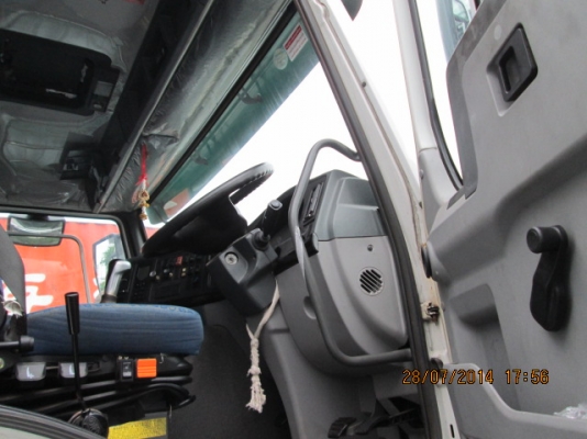 ขายถูก ไซโนทรัค 12 ล้อ NGV ดั้มเสาอากาศ วิ่ง 28,000 กม