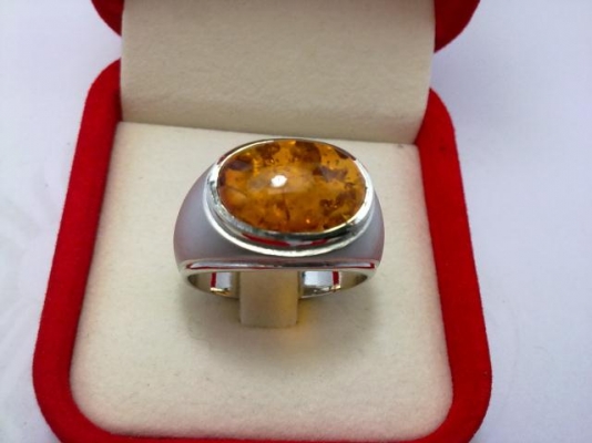 แหวนเงินพลอยอัมพัน