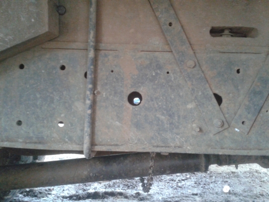 รถหกล้อjcmเครื่องisuzu145แรง6สูบ6bbแหนบเสริมพร้อมบรรทุก รถหกล้อjcmเครื่องisuzu145แรง6สูบ6bbแหนบเสริมพร้อมบรรทุก