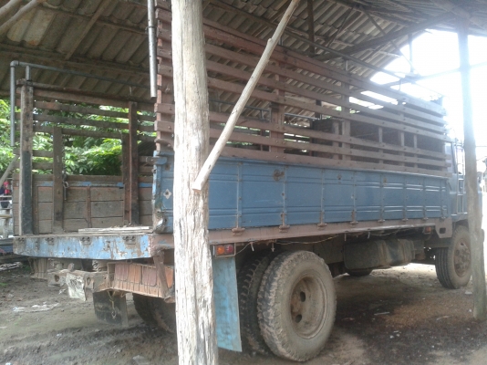 รถหกล้อjcmเครื่องisuzu145แรง6สูบ6bbแหนบเสริมพร้อมบรรทุก รถหกล้อjcmเครื่องisuzu145แรง6สูบ6bbแหนบเสริมพร้อมบรรทุก