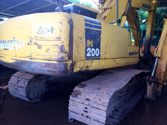 ขายแบคโฮ komatsu pc 200 รุ่น 7