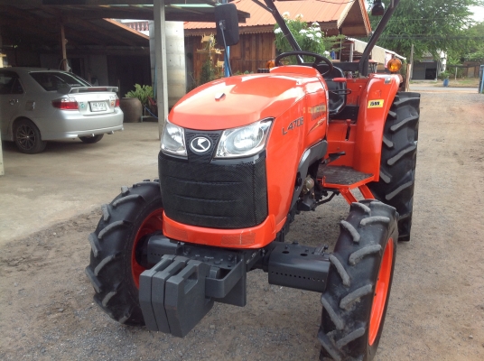 ปัญญาแทรคเตอร์มาแล้ว...จัดมาให้ตามคำเรียกร้อง  คูโบต้า L4708 ทำงาน1024ชม. โรตาลี่ RX182 (เพิ่มใบมีดใหม่ FD 185 ของศูนย์ 54,000) จัดส่ง อ.เมือง จ.กำแพงเพชร