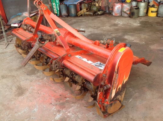 ปัญญาแทรคเตอร์มาแล้ว...จัดมาให้ตามคำเรียกร้อง  คูโบต้า L4708 ทำงาน1024ชม. โรตาลี่ RX182 (เพิ่มใบมีดใหม่ FD 185 ของศูนย์ 54,000) จัดส่ง อ.เมือง จ.กำแพงเพชร