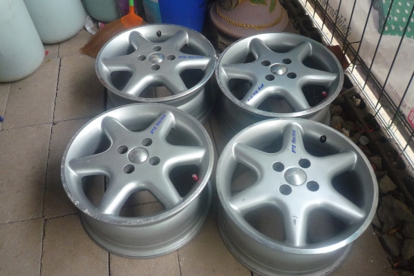 ขายล้อขอบ 15  ALESSIO 4,500บาท