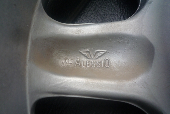 ขายล้อขอบ 15  ALESSIO 4,500บาท