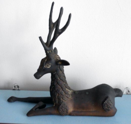 กวางทองเหลือง