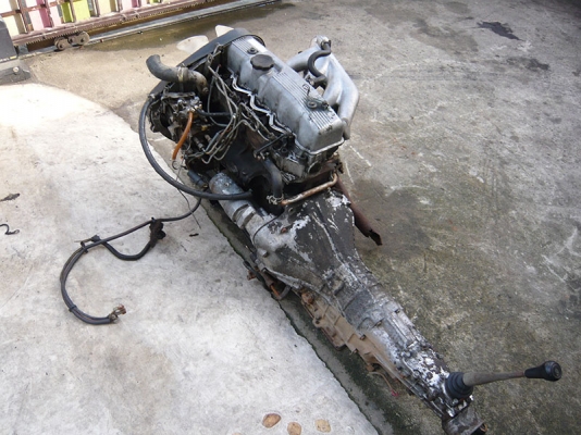 ขายเครื่องยนต์ดีเซล mitsu 4D56 พร้อมเกียร์ 17550 บาท