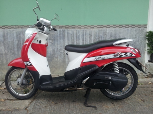 ํYamaha Fino S. ขาวแดง
