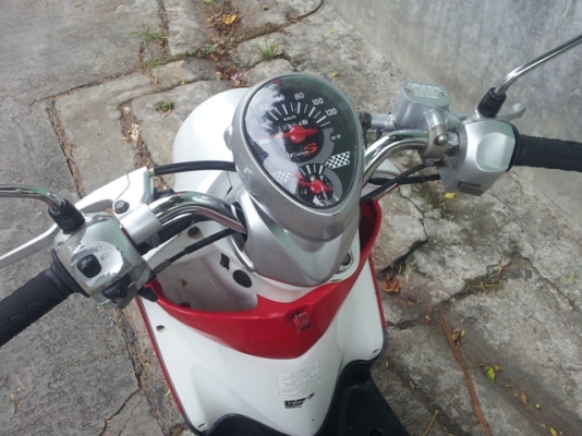 ํYamaha Fino S. ขาวแดง